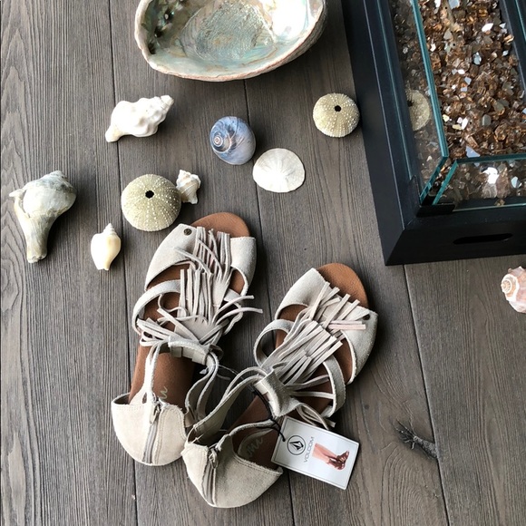 🌴☀️Volcom sandals☀️🌴 - Picture 6 of 6